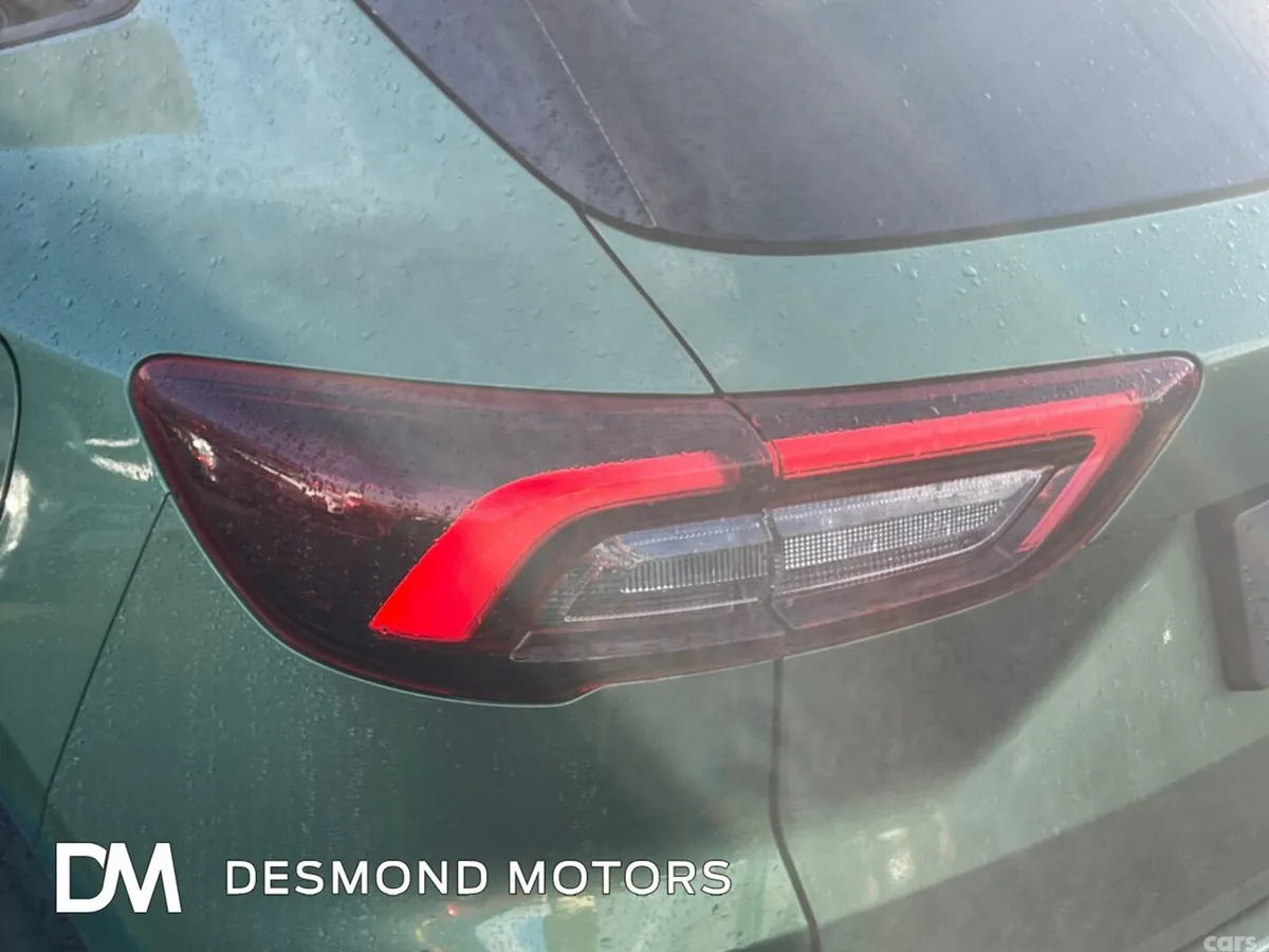 Ford Kuga SUV, Petrol Hybrid, 2025, Green