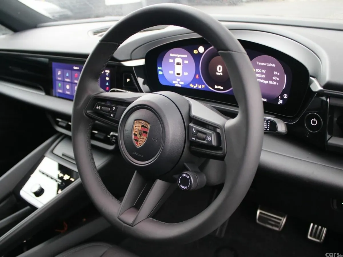 Porsche Macan SUV, Electric, 2026, Silver