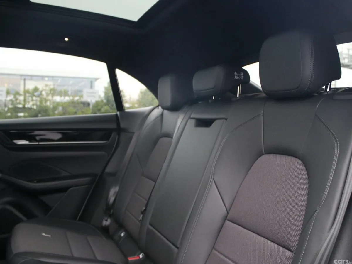 Porsche Macan SUV, Electric, 2026, Silver