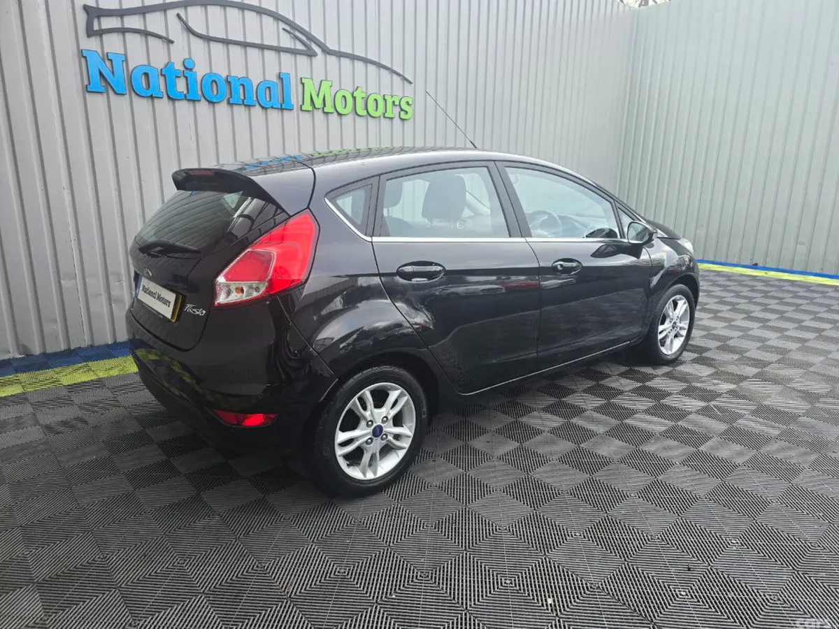 Ford Fiesta Hatchback, Petrol, 2017, Black