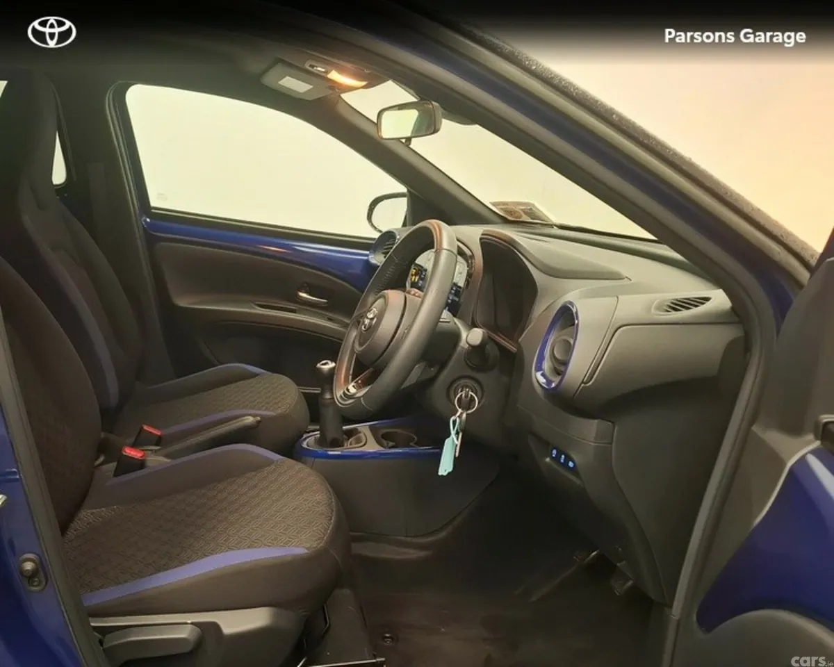 Toyota Aygo X Hatchback, Petrol, 2023, Blue