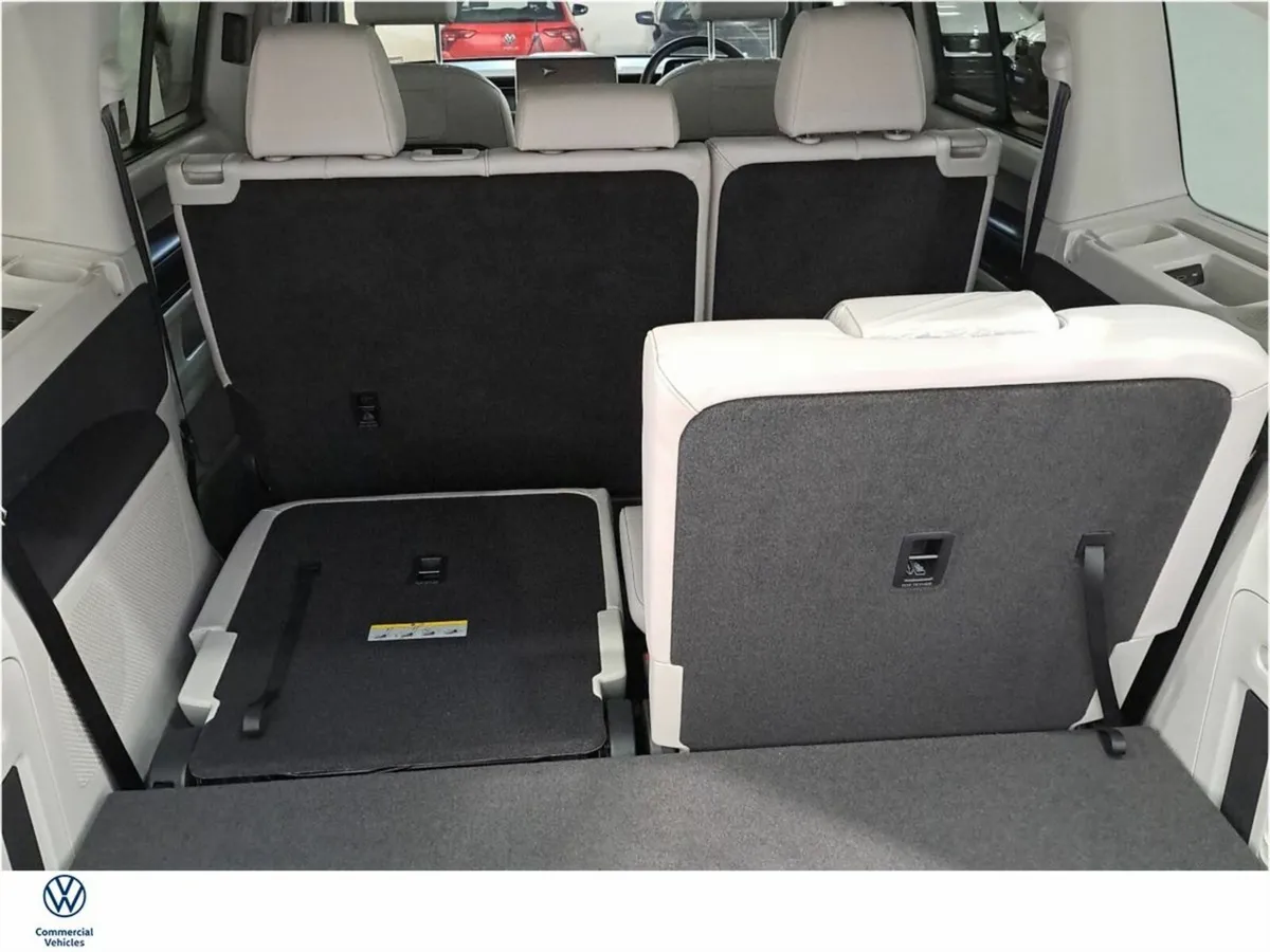 Volkswagen ID.Buzz MPV, Electric, 2026, Blue