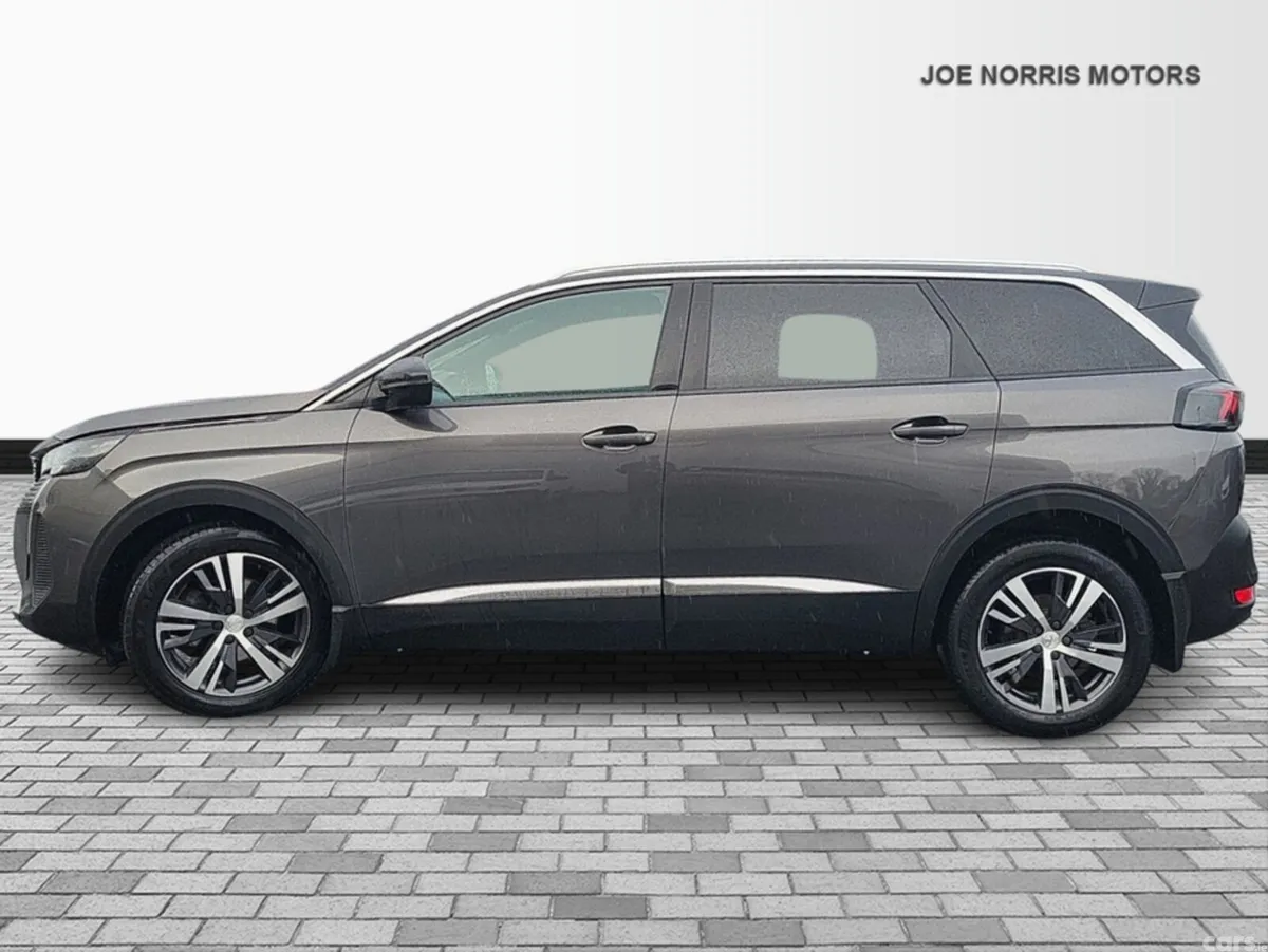 Peugeot 5008 SUV, Diesel, 2024, Grey