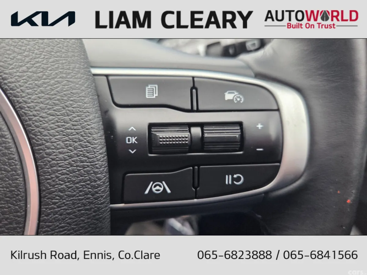 Kia Sportage MPV, Diesel Hybrid, 2024, Red