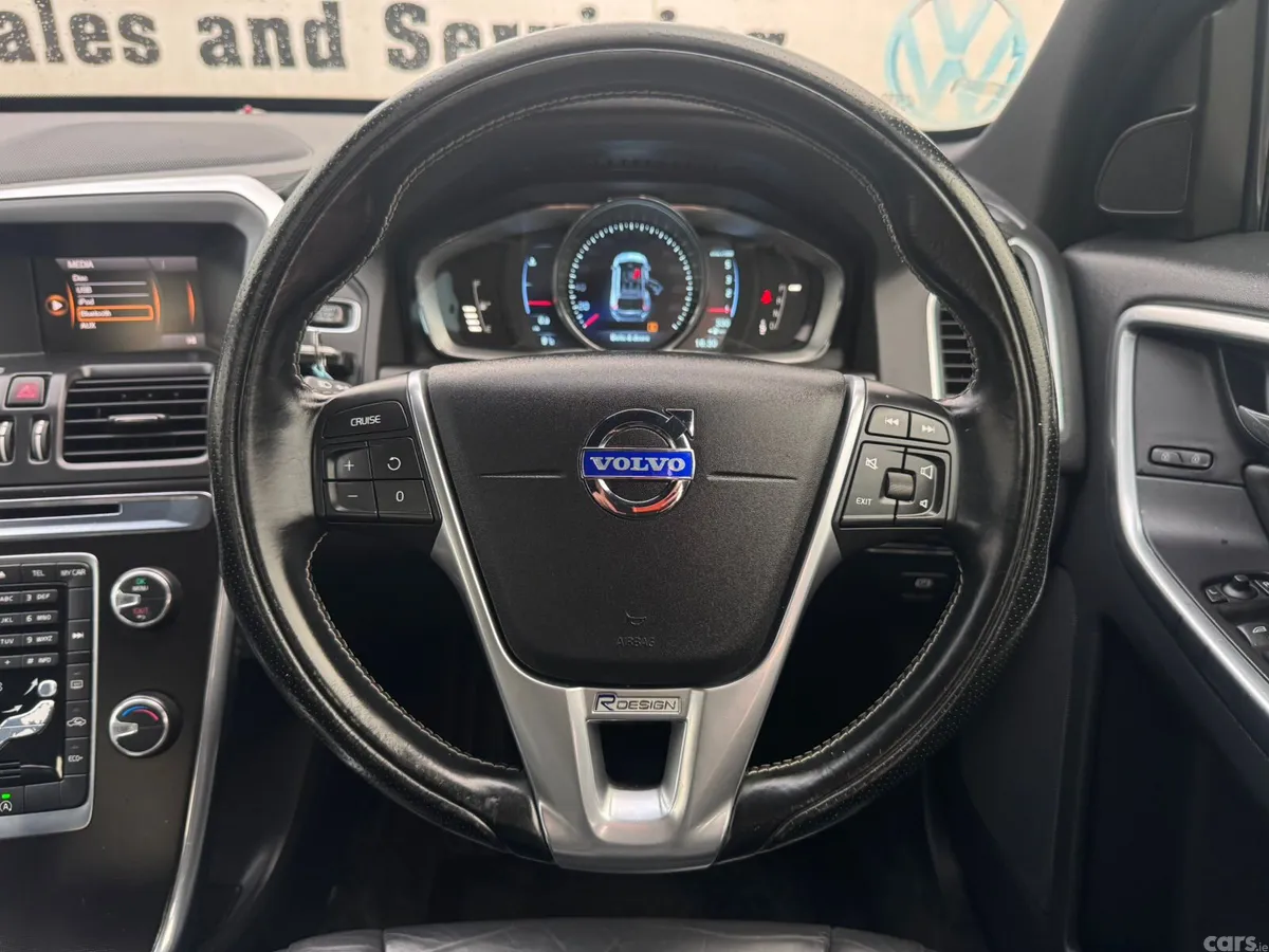Volvo XC60 SUV, Diesel, 2014, White