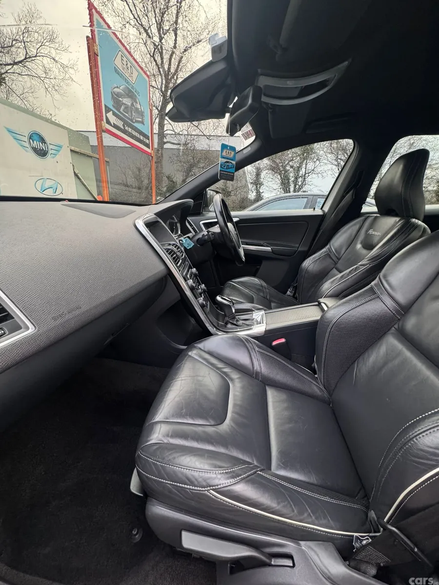 Volvo XC60 SUV, Diesel, 2014, White