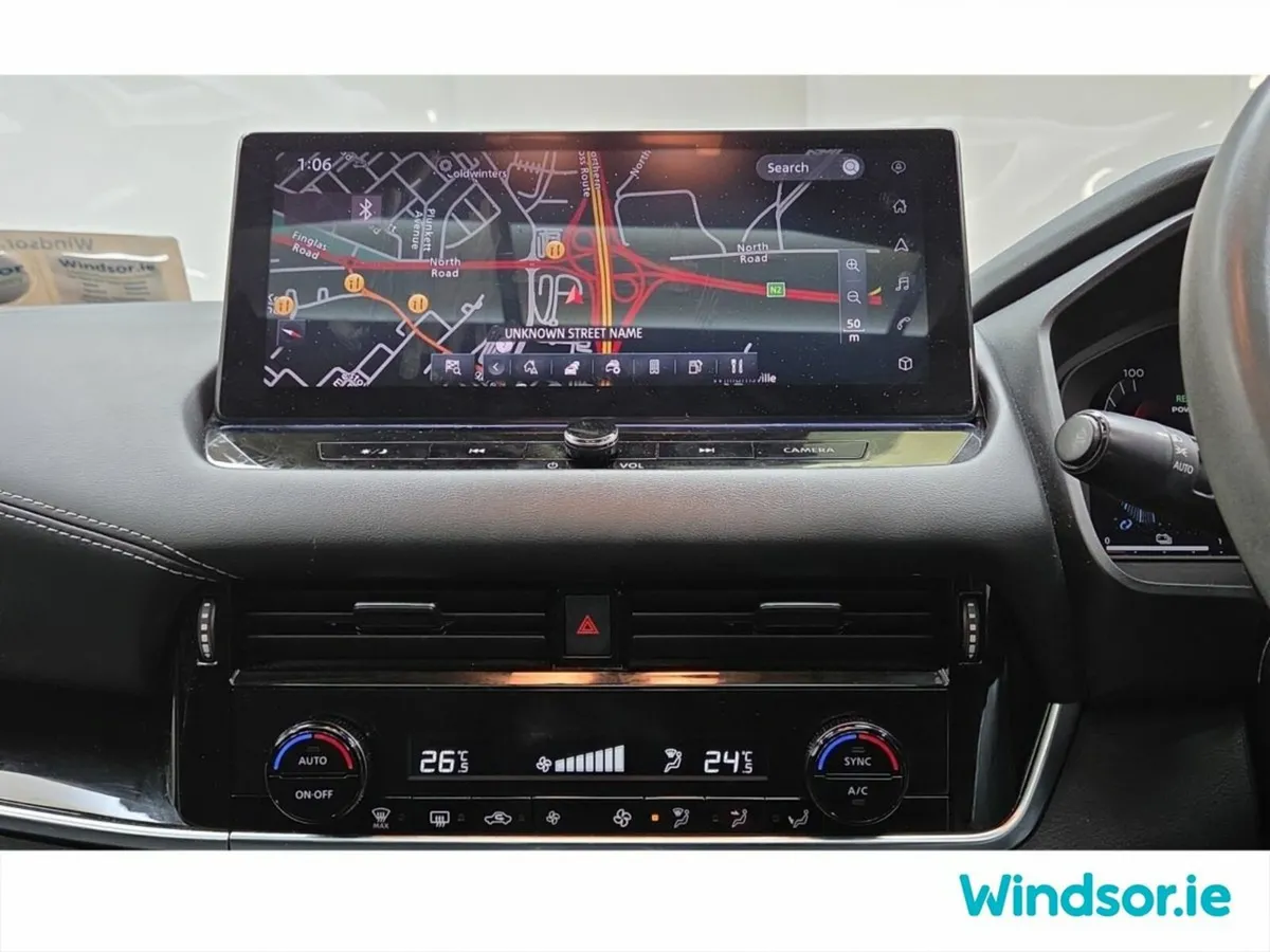 Nissan Qashqai MPV, Petrol Hybrid, 2024, White