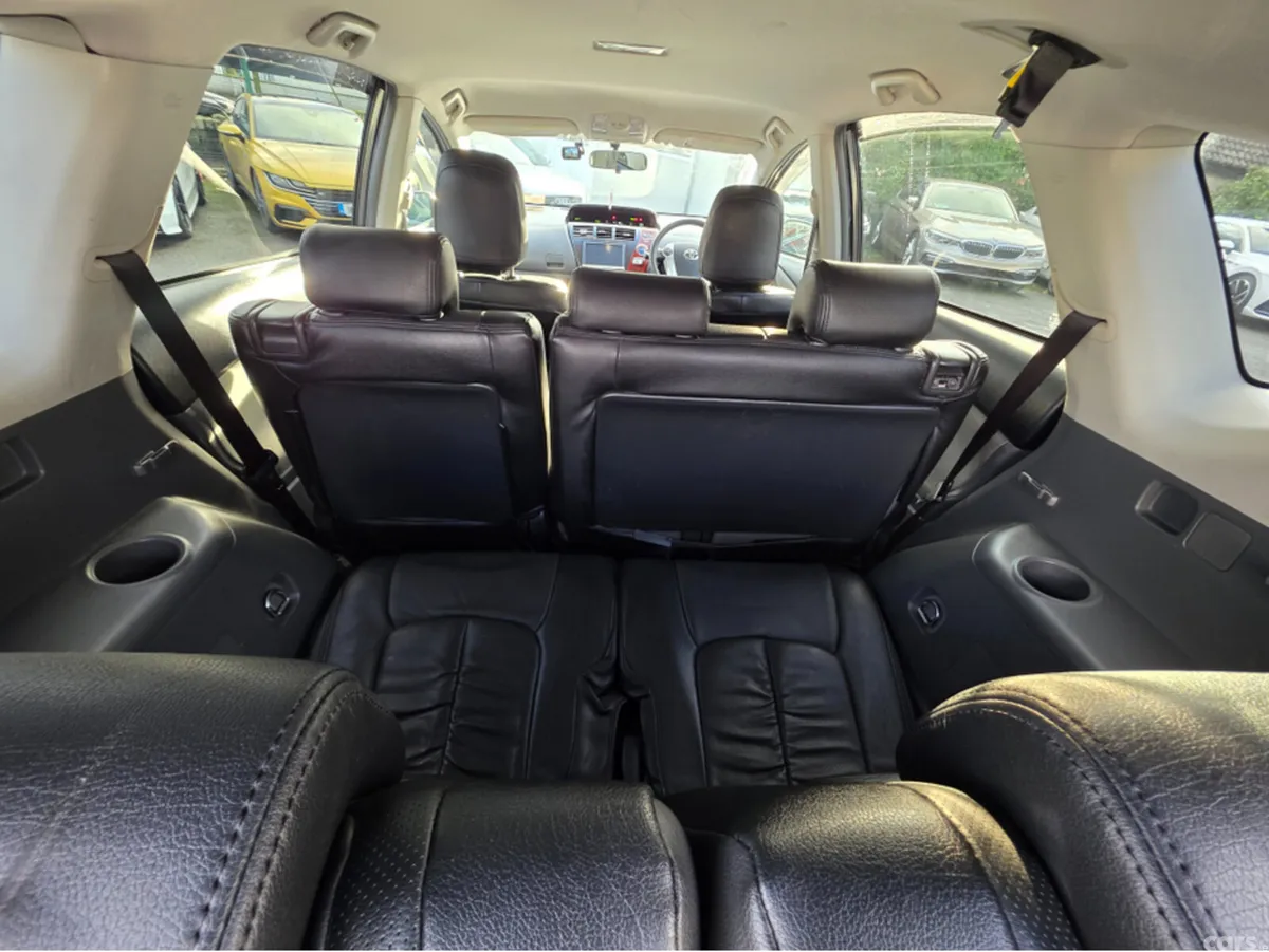 Toyota Prius MPV, Petrol Hybrid, 2012, Grey