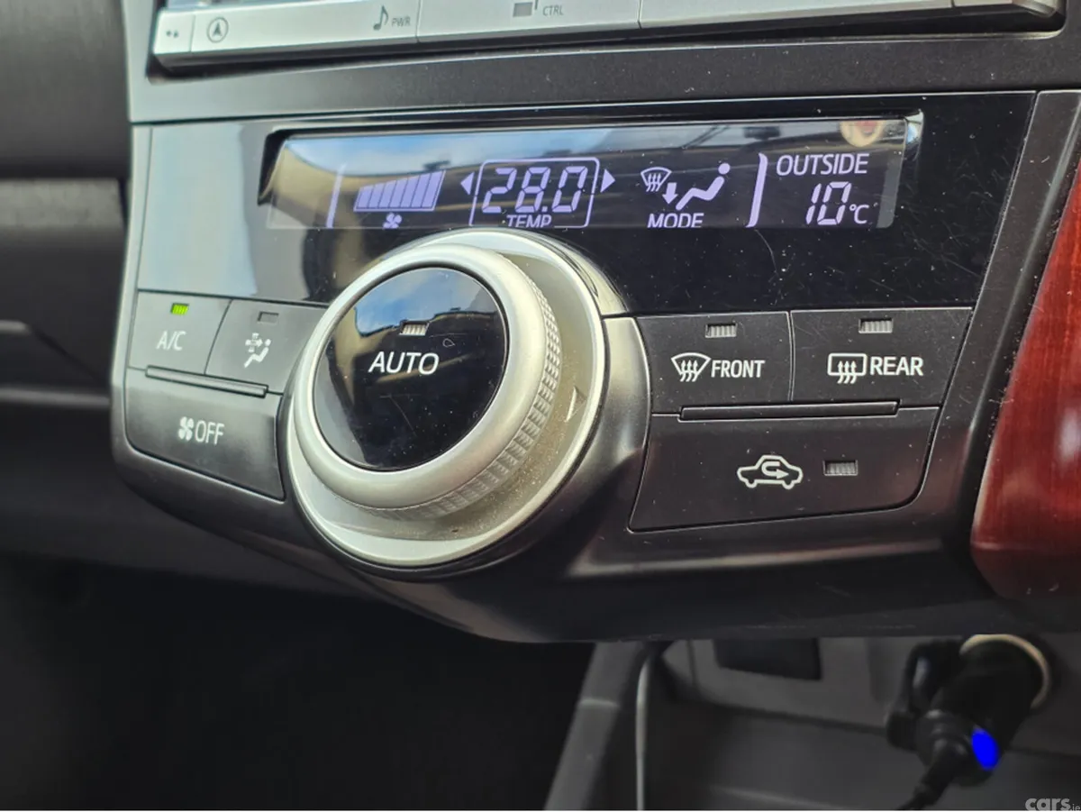 Toyota Prius MPV, Petrol Hybrid, 2012, Grey