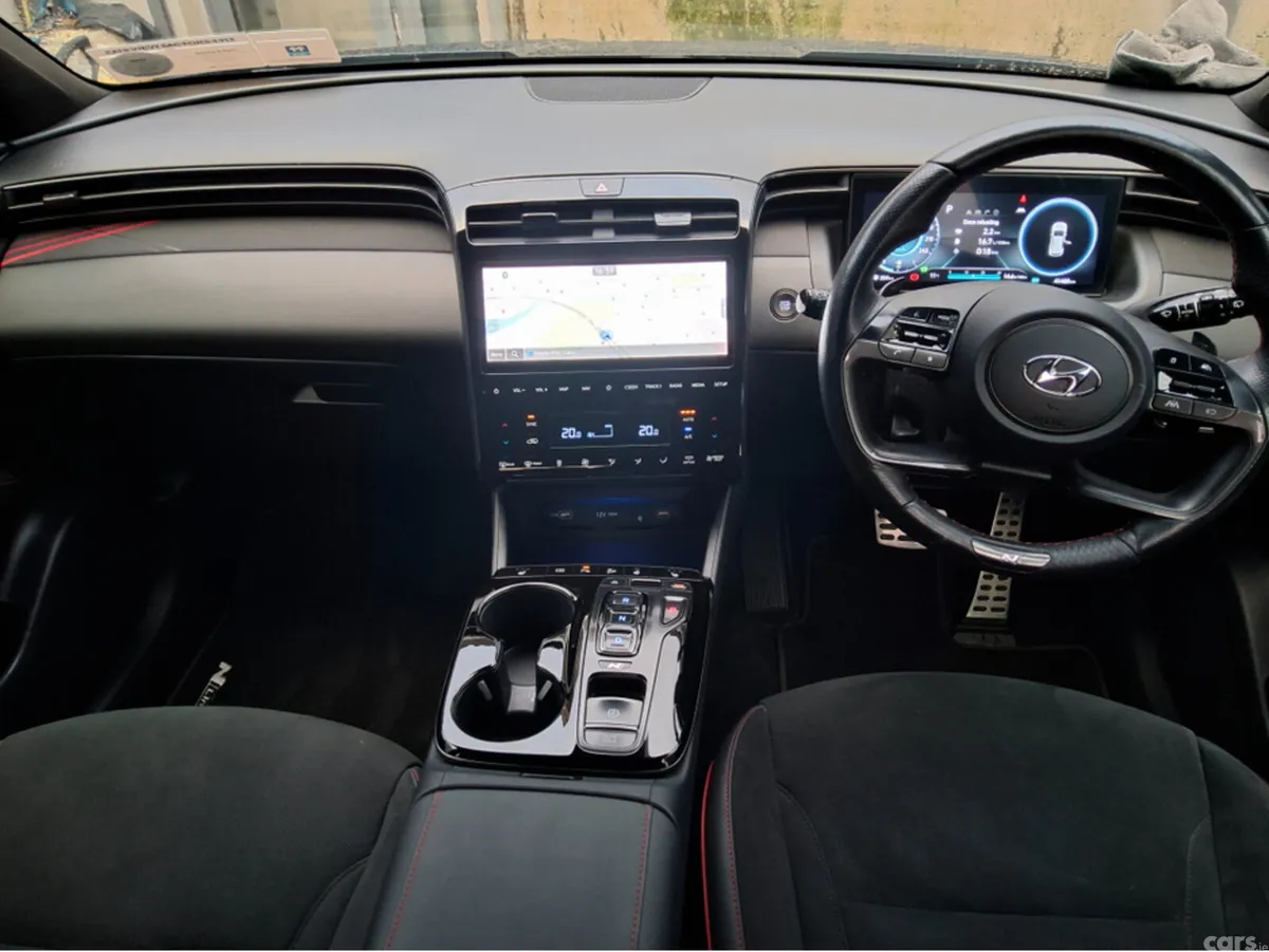 Hyundai Tucson SUV, Petrol Plug-in Hybrid, 2024, Black