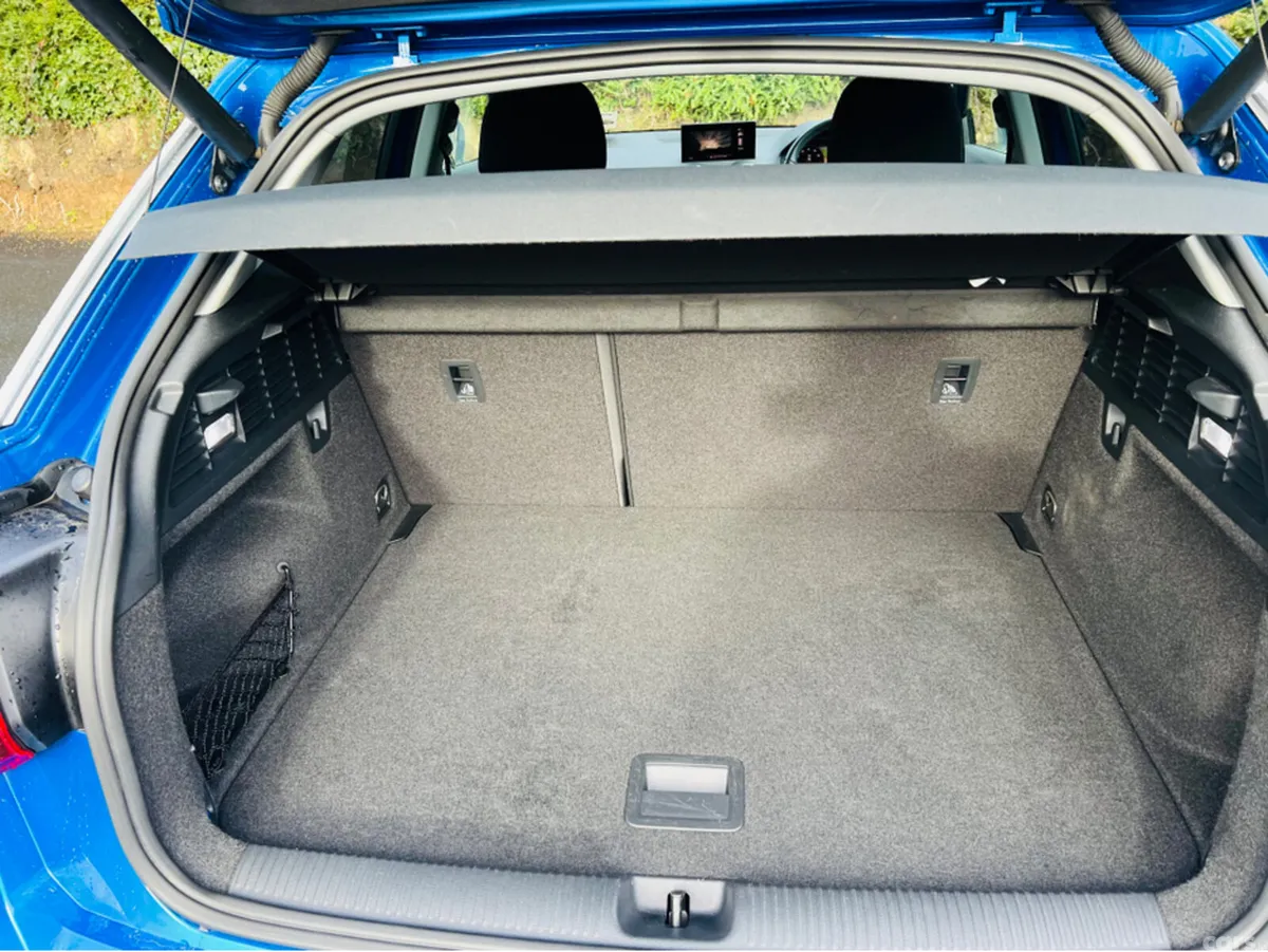 Audi Q2 SUV, Petrol, 2020, Blue