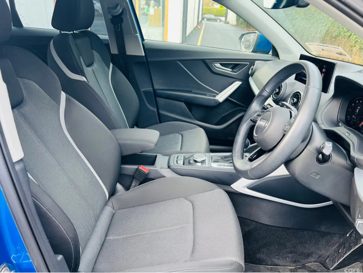 Audi Q2 SUV, Petrol, 2020, Blue