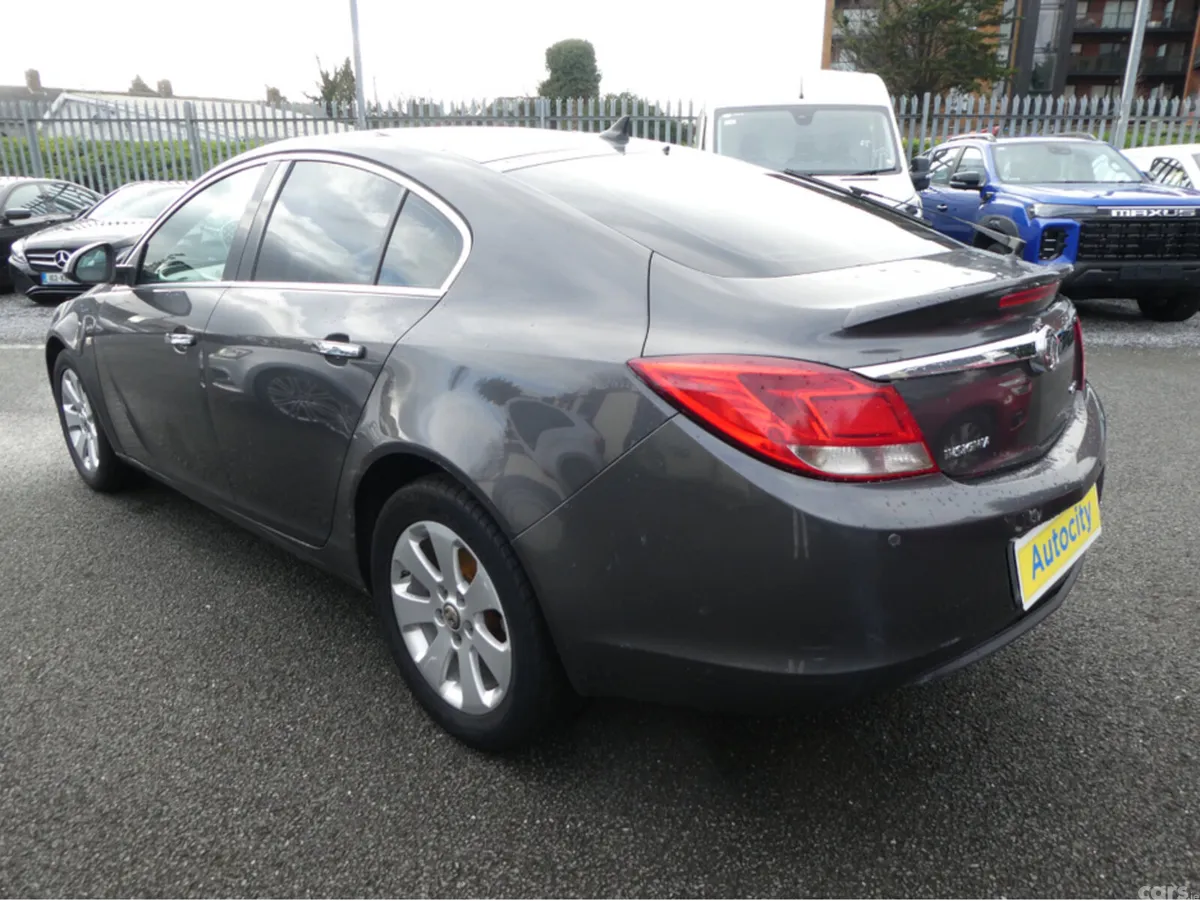Opel Insignia Hatchback, Diesel, 2012, Grey