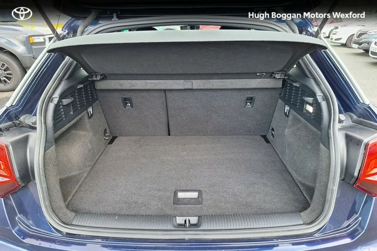 Audi Q2 Estate, Petrol, 2021, Blue
