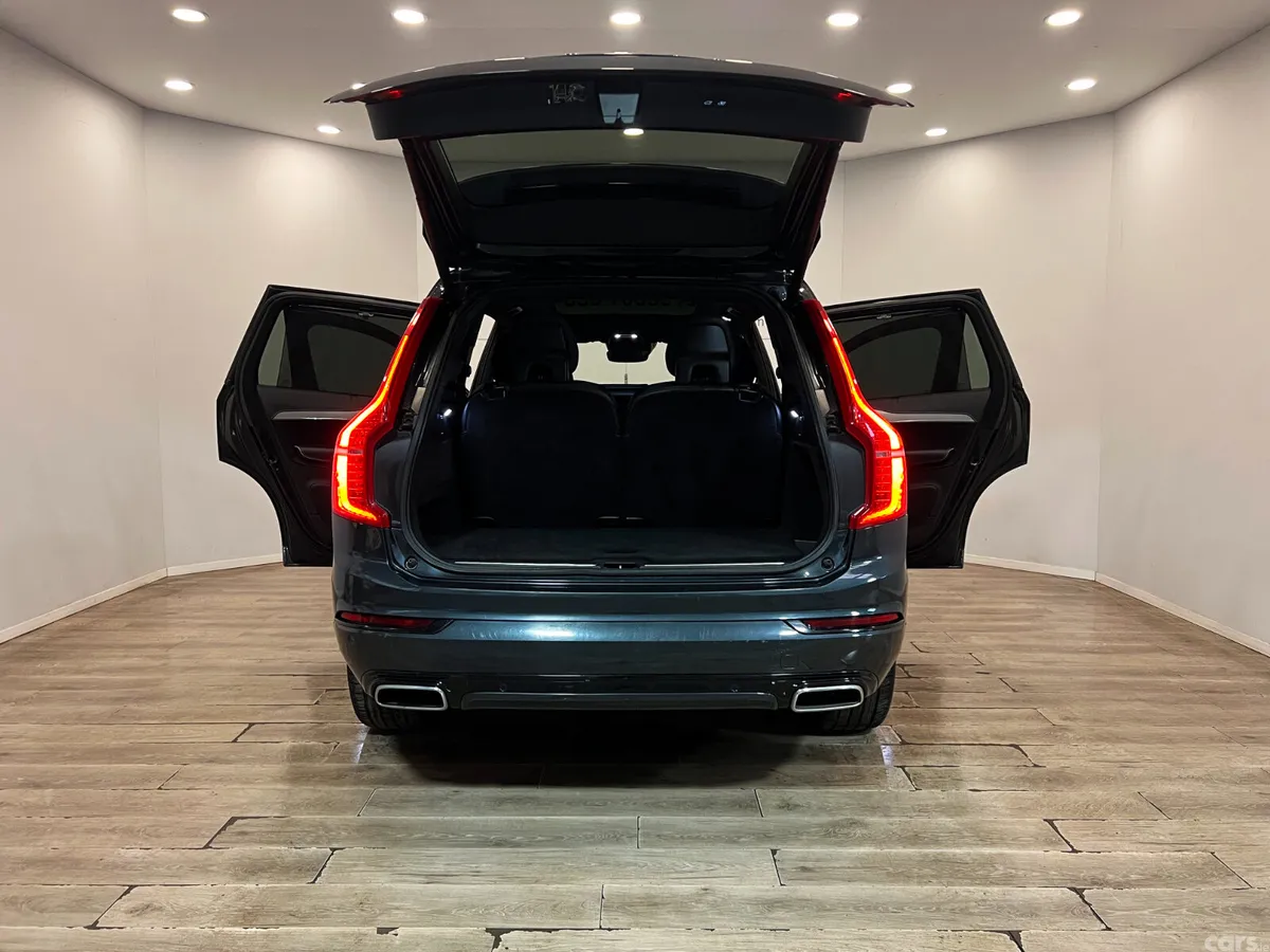 Volvo XC90 SUV, Petrol Plug-in Hybrid, 2021, Grey