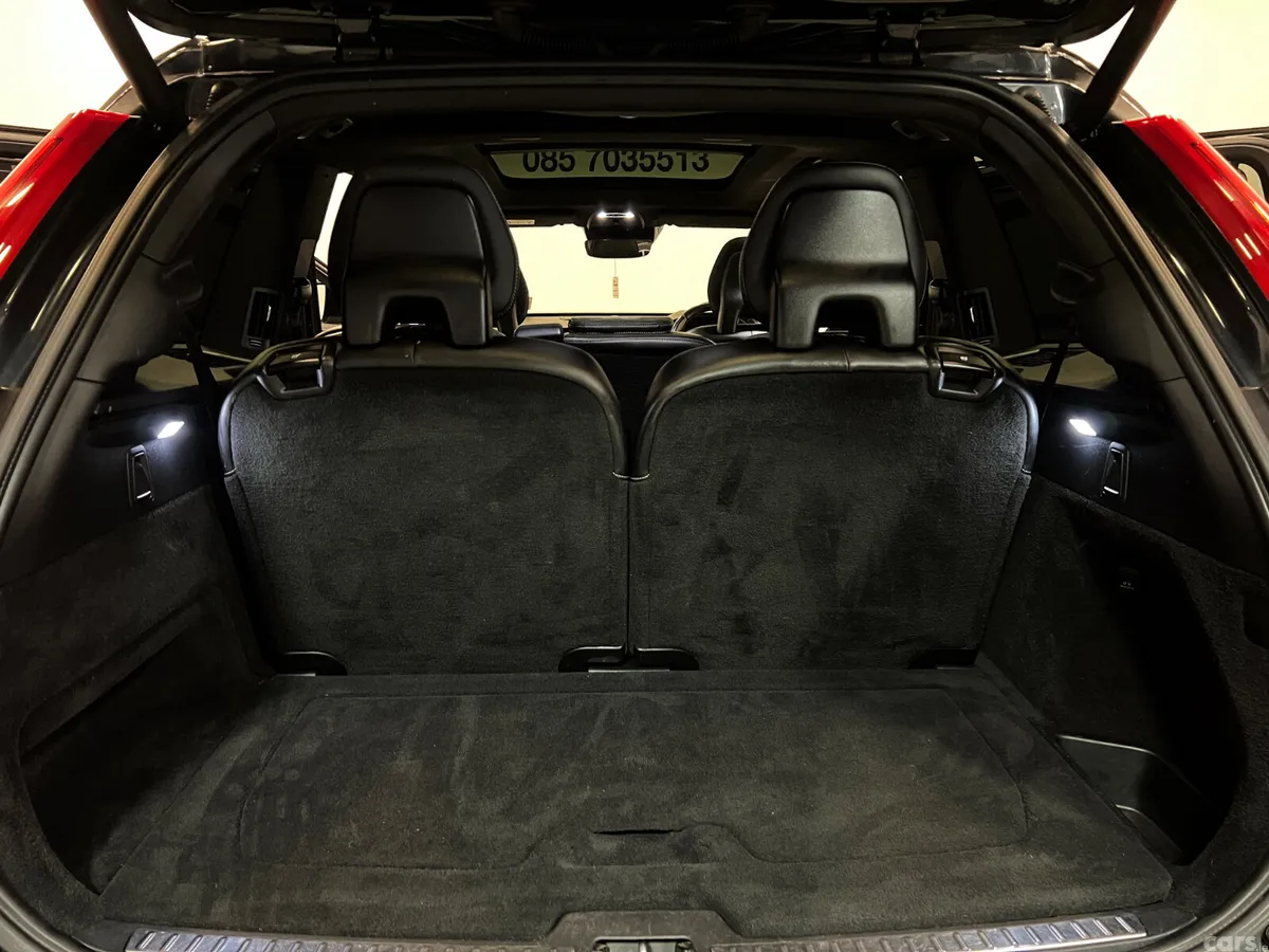 Volvo XC90 SUV, Petrol Plug-in Hybrid, 2021, Grey