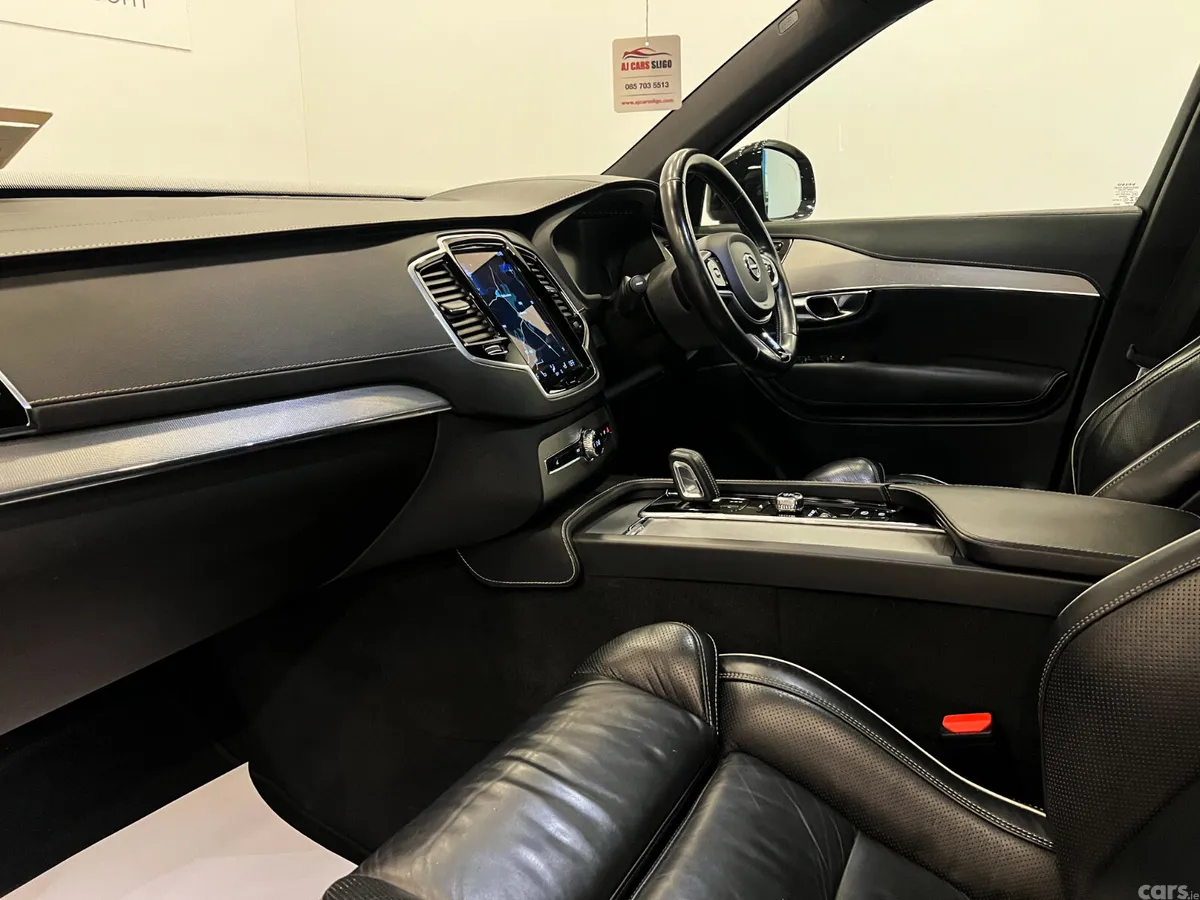 Volvo XC90 SUV, Petrol Plug-in Hybrid, 2021, Grey