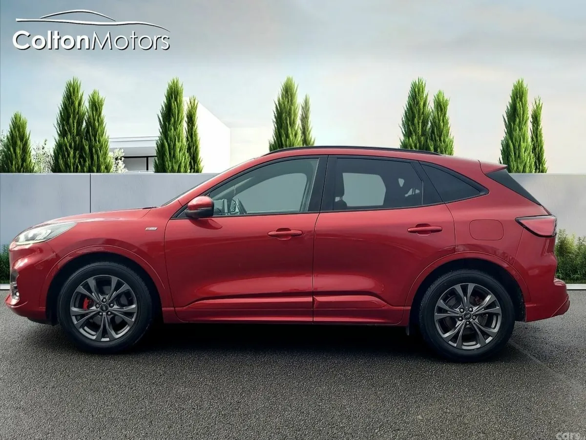 Ford Kuga SUV, Diesel, 2021, Red