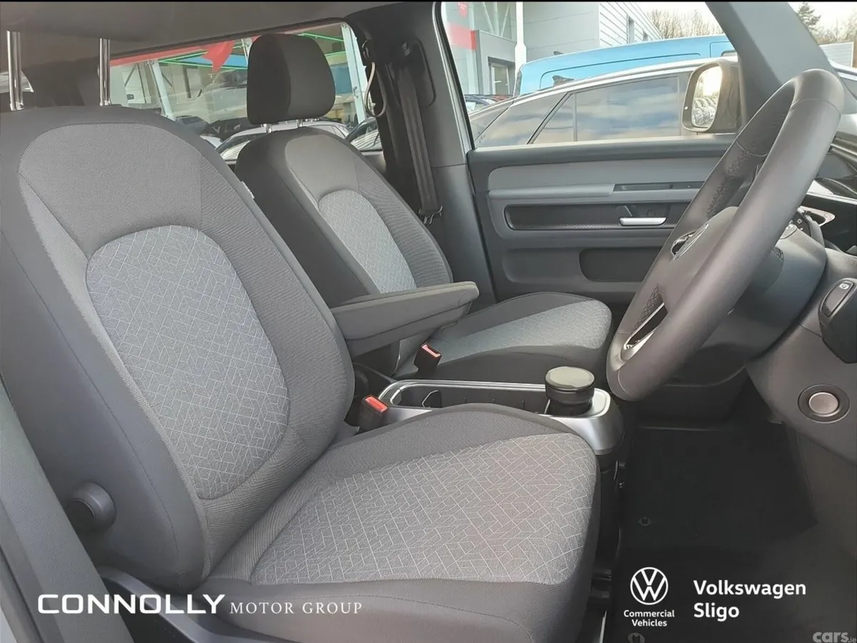 Volkswagen ID.Buzz MPV, Electric, 2025, Silver