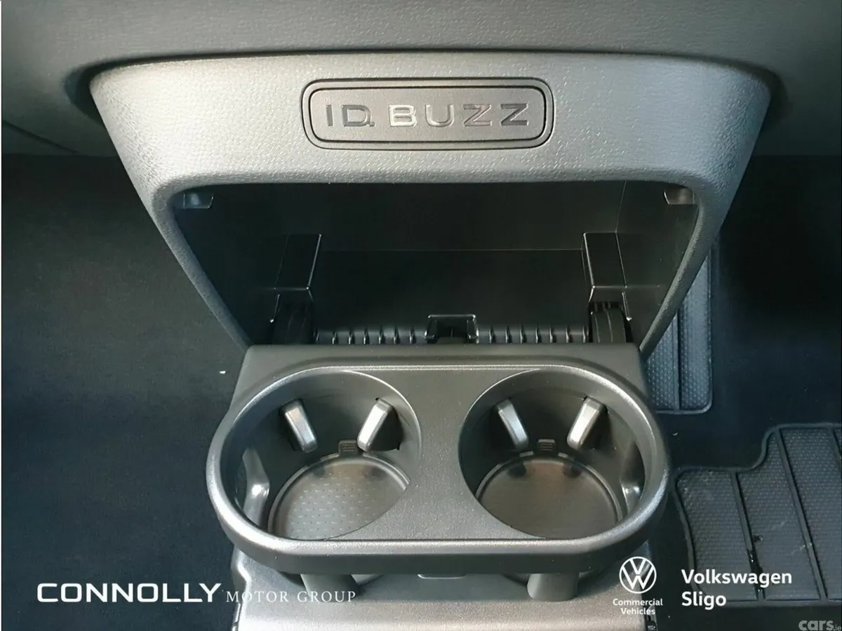 Volkswagen ID.Buzz MPV, Electric, 2025, Silver