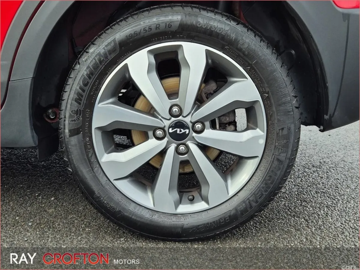Kia Stonic Estate, Petrol, 2025, Red