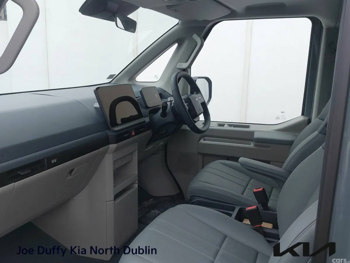 Kia PV5 MPV, Electric, 2026, Blue