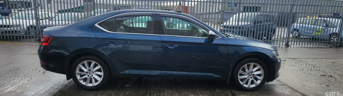 Skoda Superb Saloon, Diesel, 2018, Blue