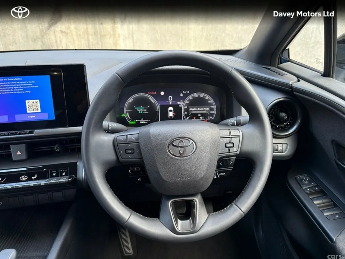 Toyota C-HR SUV, Petrol Hybrid, 2024, Blue