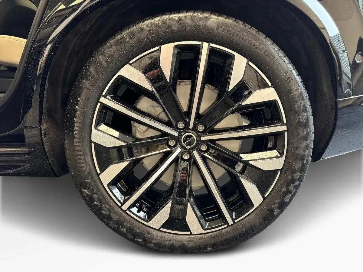 Volvo XC90 SUV, Petrol Plug-in Hybrid, 2026, Black