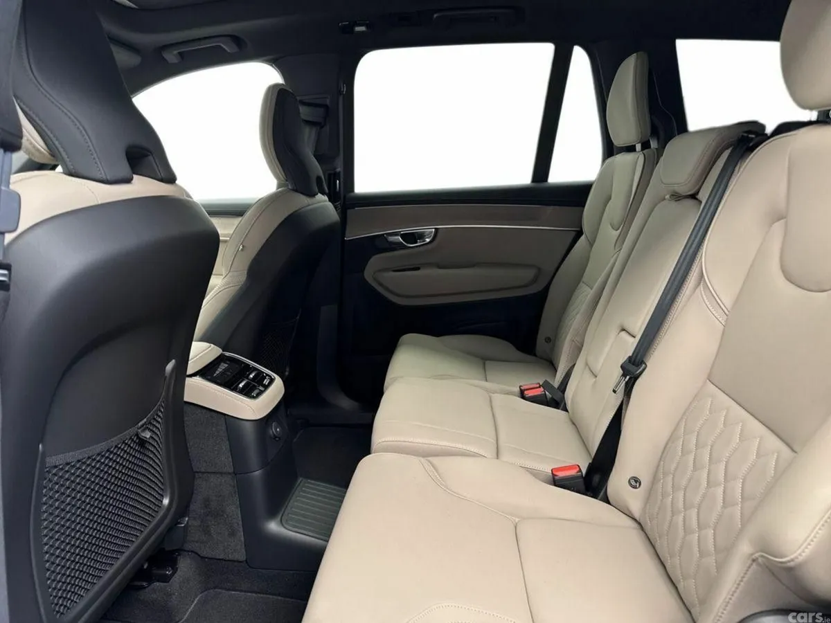 Volvo XC90 SUV, Petrol Plug-in Hybrid, 2026, Black