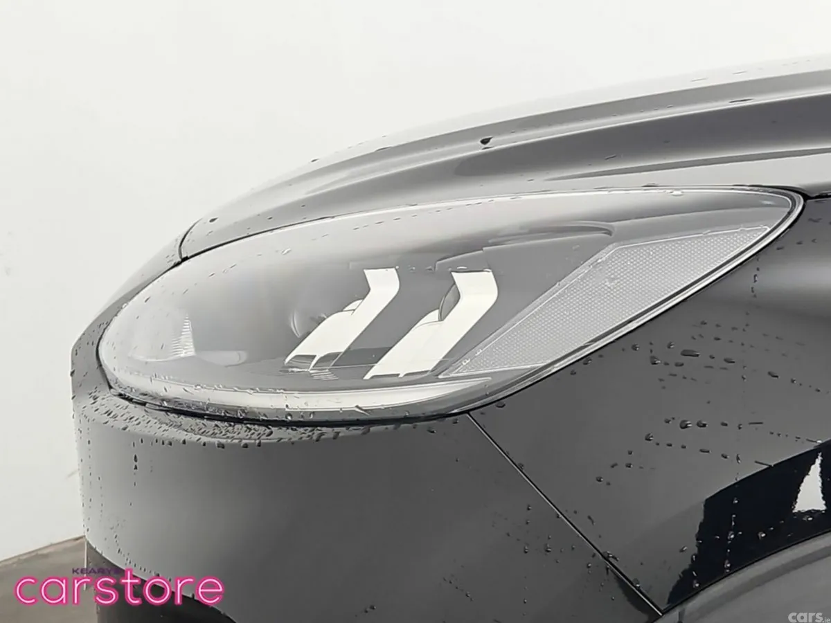 Ford Kuga SUV, Petrol Hybrid, 2022, Black