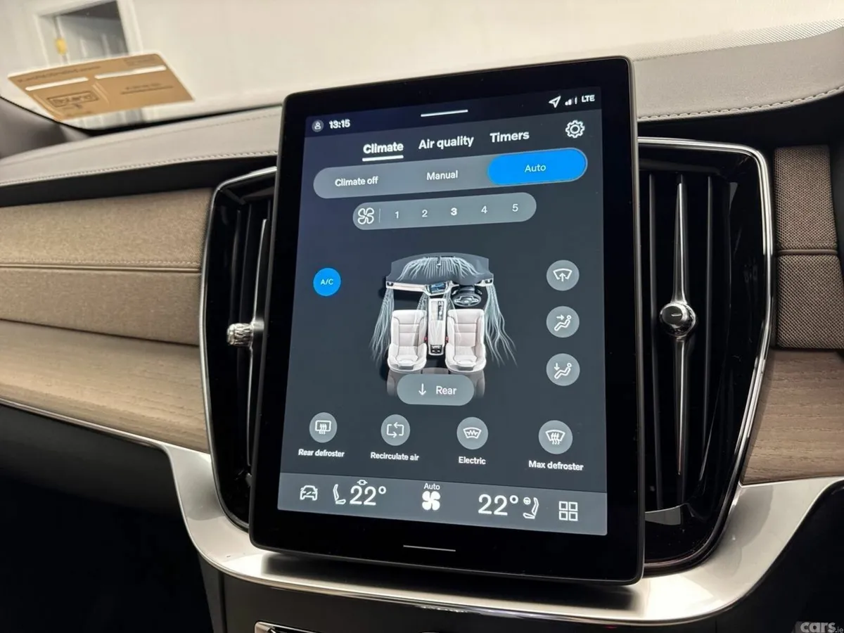Volvo XC90 SUV, Petrol Plug-in Hybrid, 2026, Black