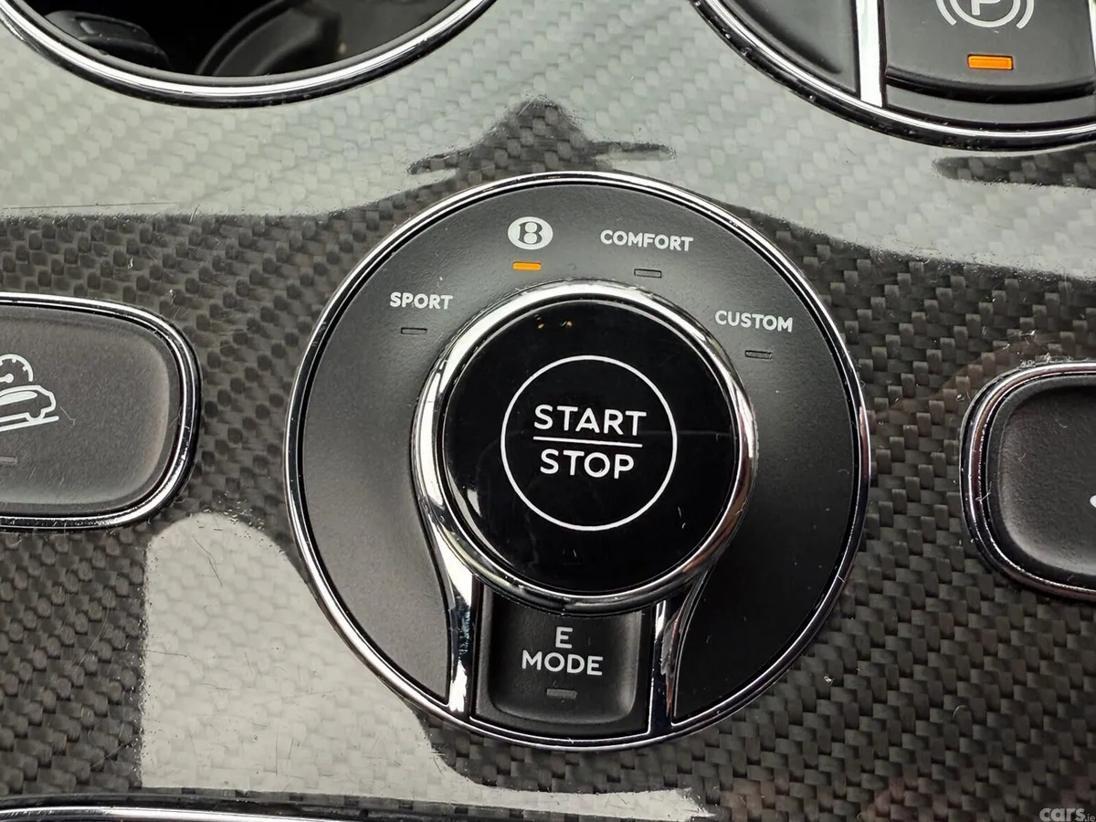 Bentley Bentayga Estate, Petrol Hybrid, 2020, White