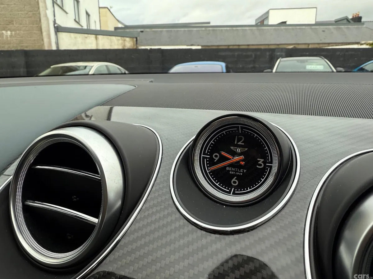 Bentley Bentayga Estate, Petrol Hybrid, 2020, White