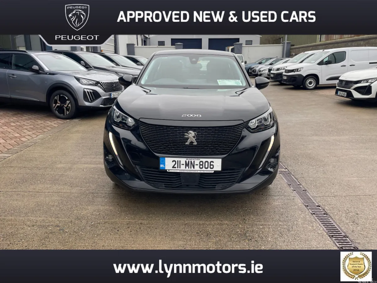 Peugeot 2008 MPV, Petrol, 2021, Black