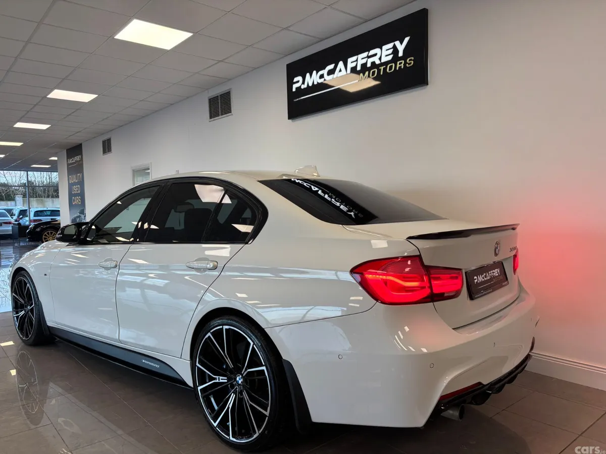 BMW 3-Series Saloon, Diesel, 2015, White