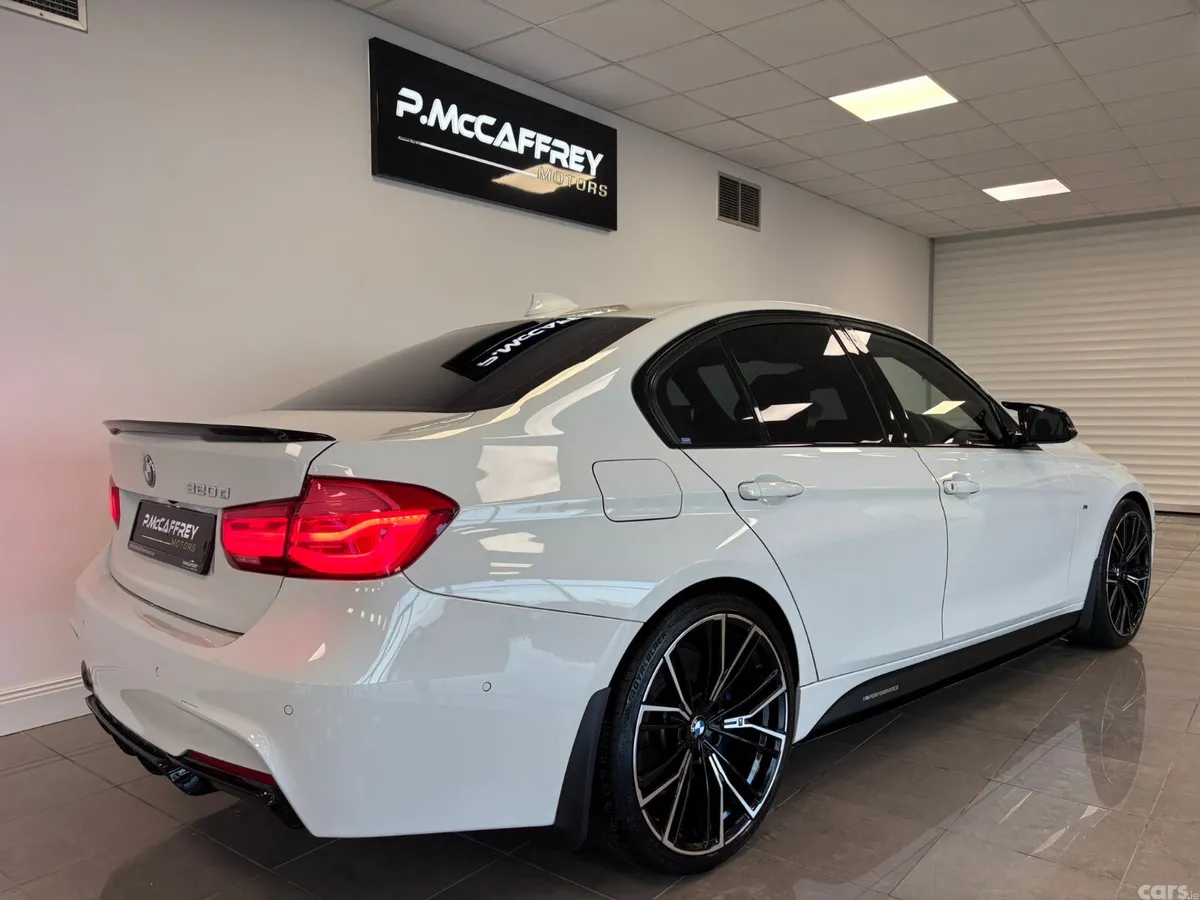BMW 3-Series Saloon, Diesel, 2015, White