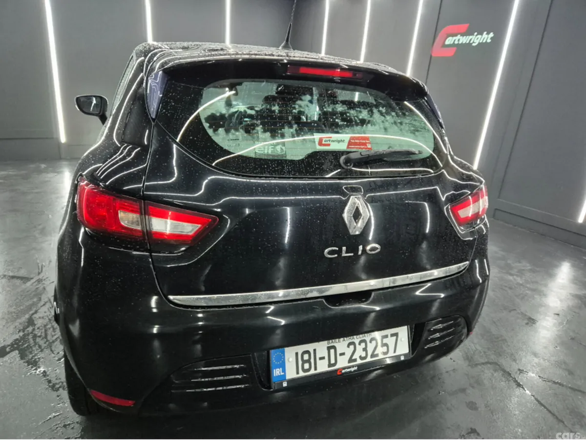 Renault Clio Hatchback, Petrol, 2018, Black