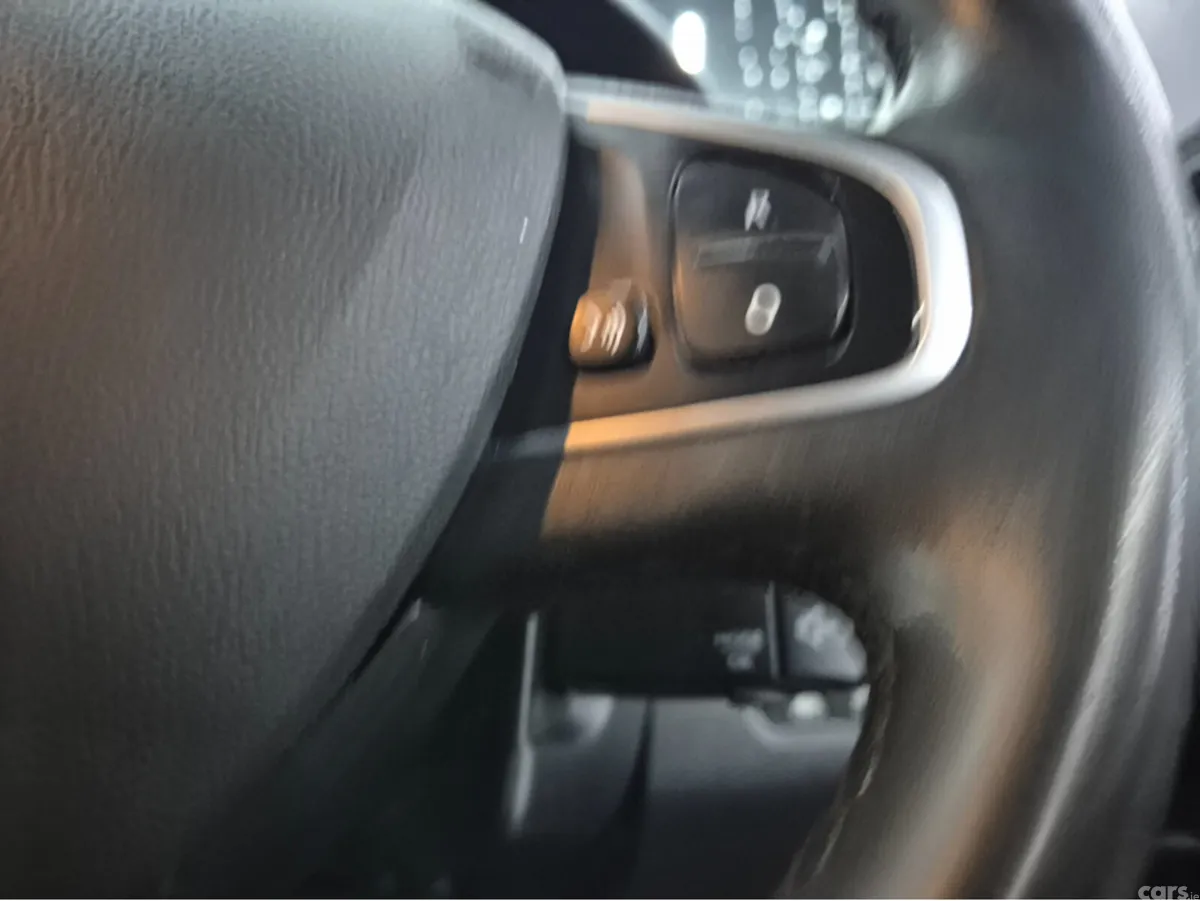 Renault Clio Hatchback, Petrol, 2018, Black