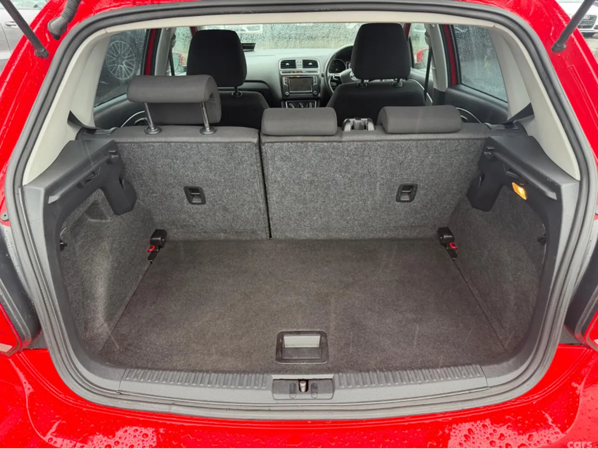 Volkswagen Polo Hatchback, Petrol, 2014, Red