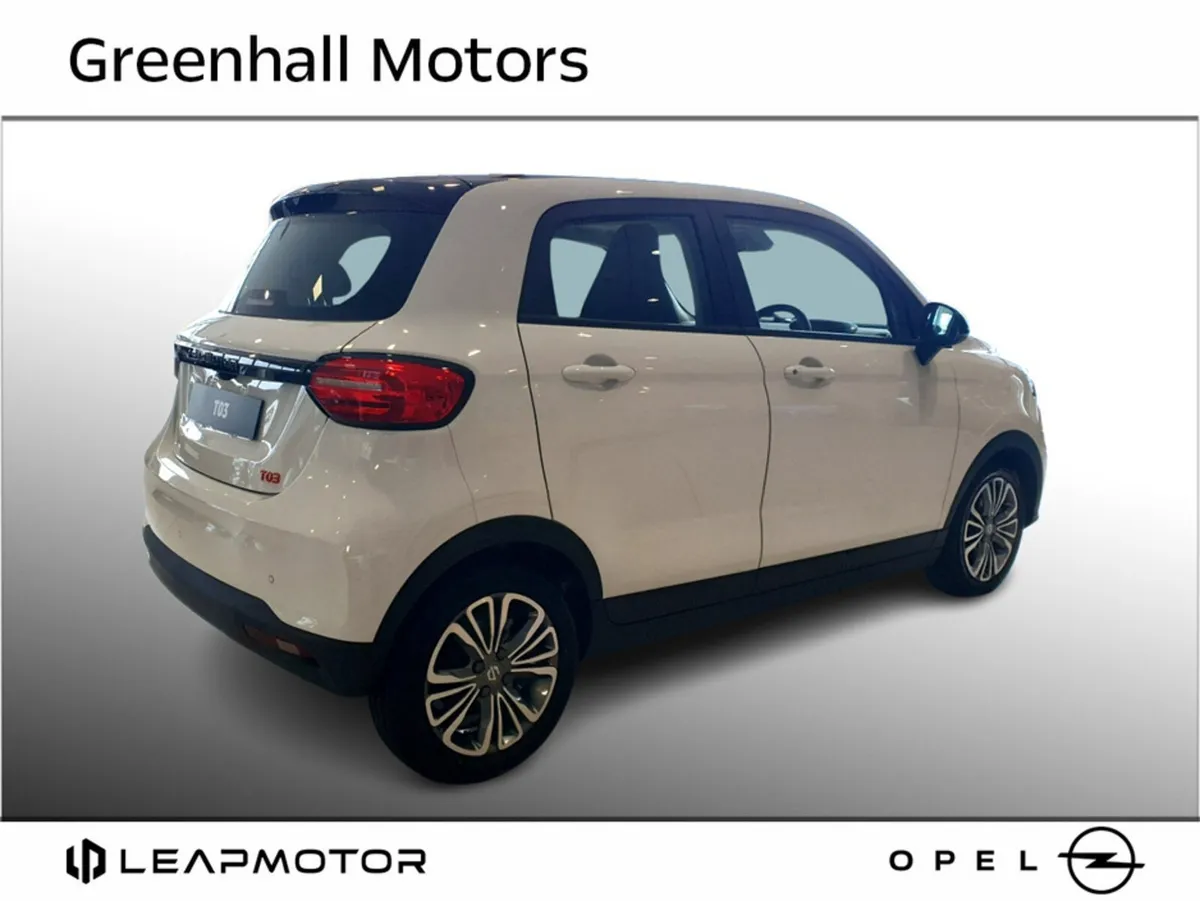 Leapmotor T03 Hatchback, Electric, 2026, White