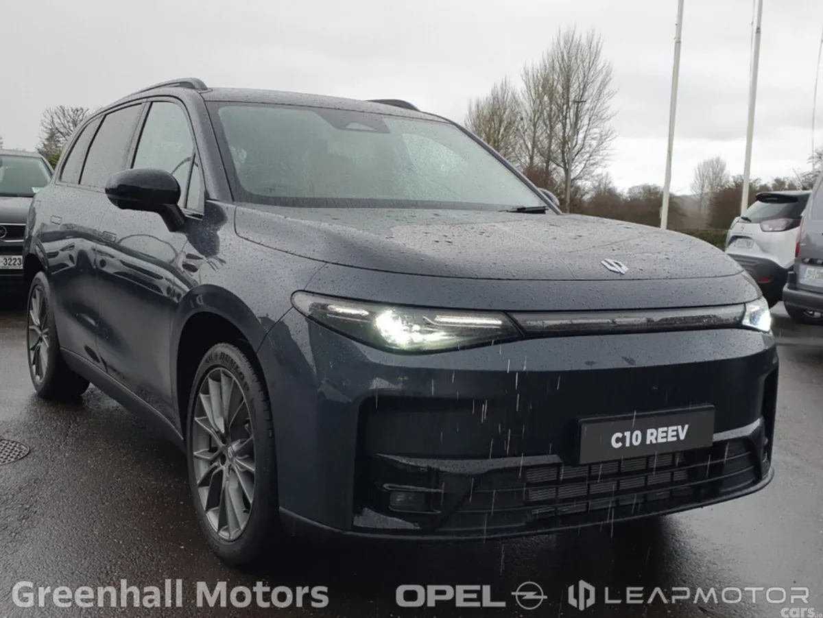 Leapmotor C10 SUV, Petrol Plug-in Hybrid, 2027, Grey