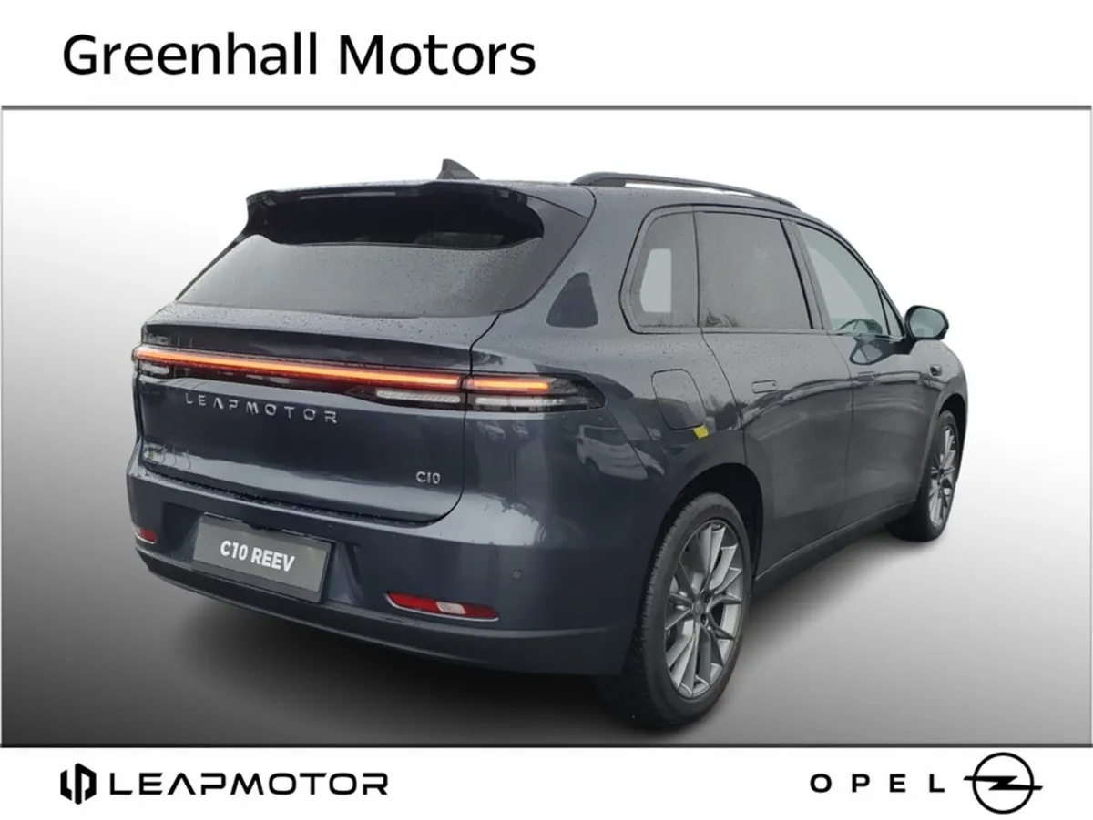 Leapmotor C10 SUV, Petrol Plug-in Hybrid, 2027, Grey