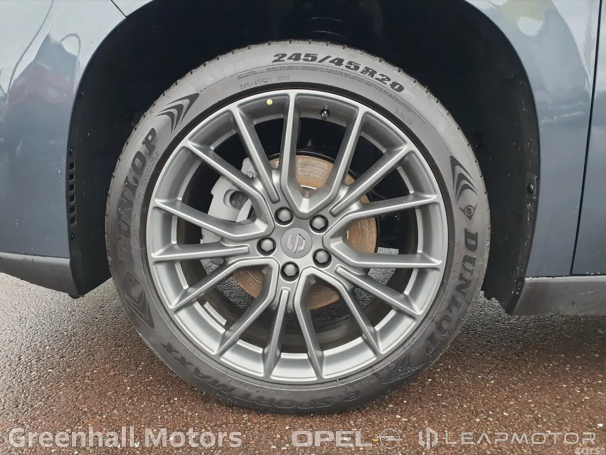 Leapmotor C10 SUV, Petrol Plug-in Hybrid, 2027, Grey