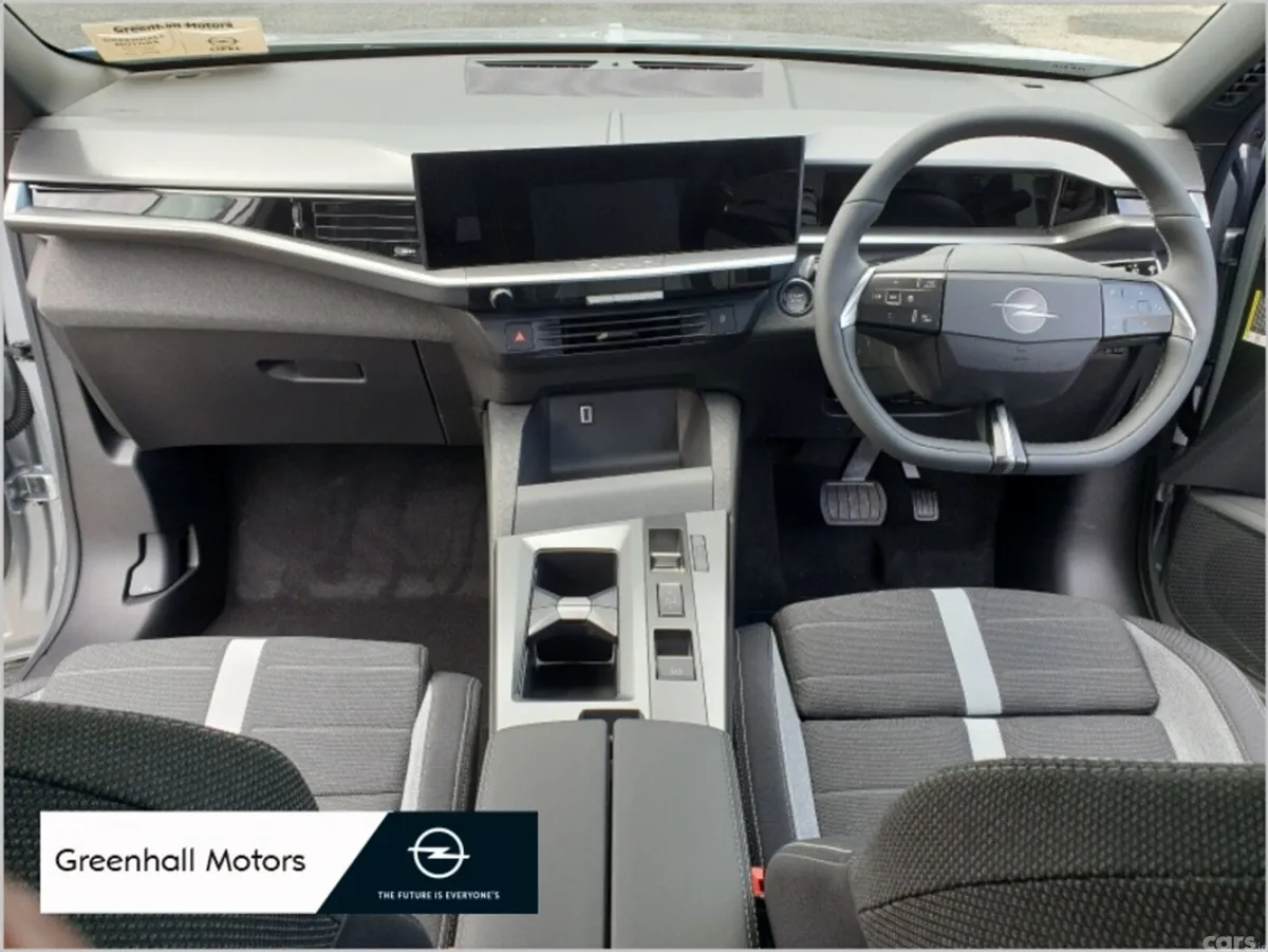 Opel Grandland SUV, Electric, 2026, Silver
