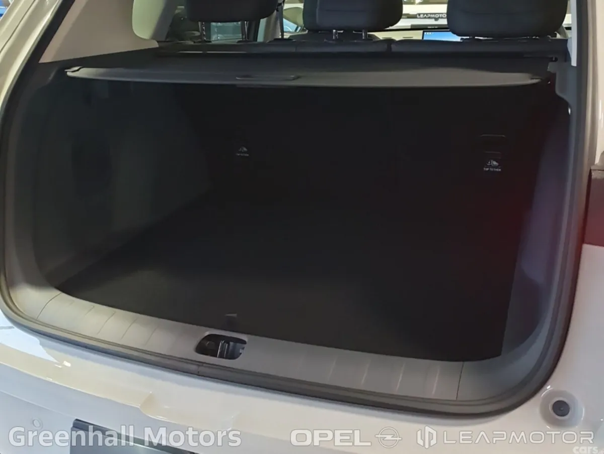 Leapmotor B10 SUV, Electric, 2027, Grey