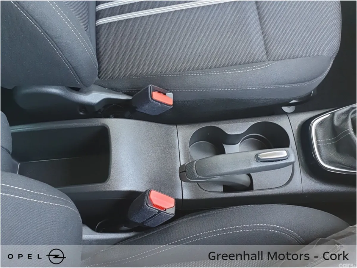 Opel Crossland SUV, Diesel, 2023, Black