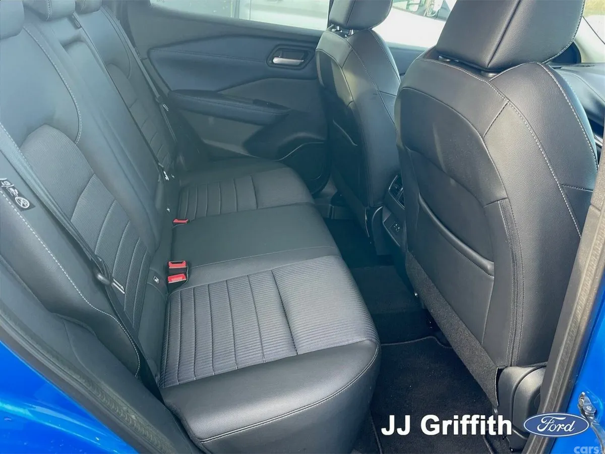 Nissan Qashqai MPV, Petrol, 2023, Blue