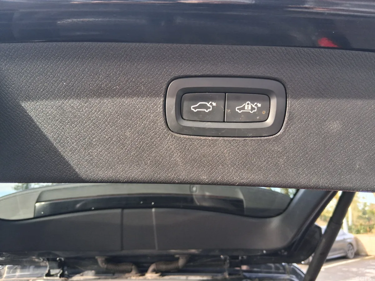 Volvo XC90 SUV, Petrol Plug-in Hybrid, 2021, Grey