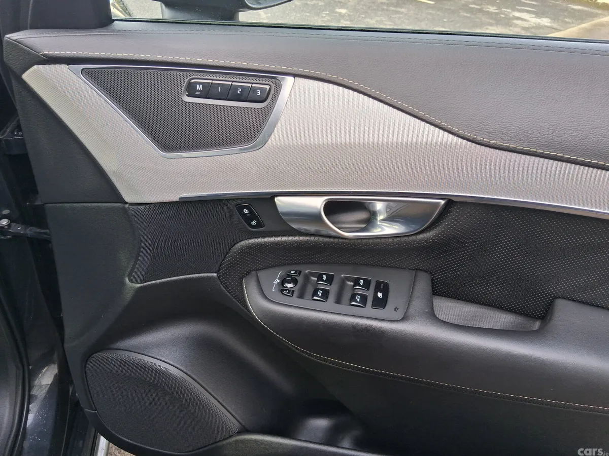 Volvo XC90 SUV, Petrol Plug-in Hybrid, 2021, Grey